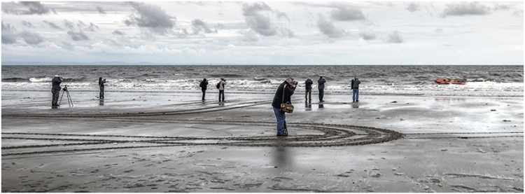 Aberavon Beach, August 2017.
Pentax k-5IIs. 24mm, f/8, 1/25sec, ISO 200, -1ev. Graduated ND filter.

